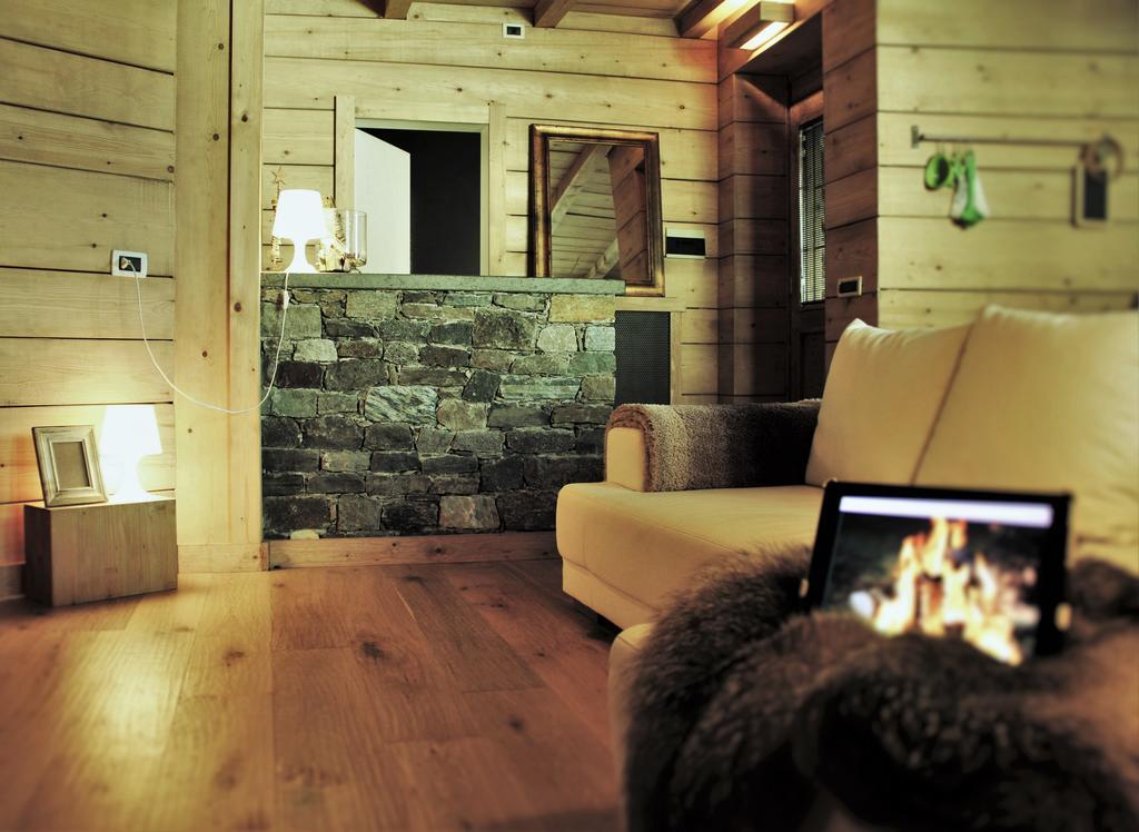 Appartamento Le Chalet Albosaggia Bagian luar foto